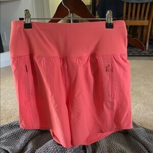 5/$20 NWT Lands' End Wm’s Coral Athletic Shorts Lightweight Moisture-Wicking 4L